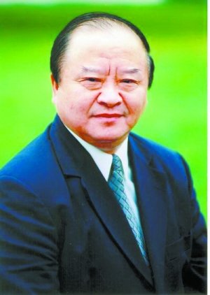 我国新能源汽车产业重心位移 混合动力上位