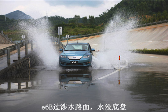 比亚迪e6B内部路试图曝光，爬坡涉水飞檐走壁