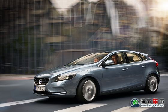 V40