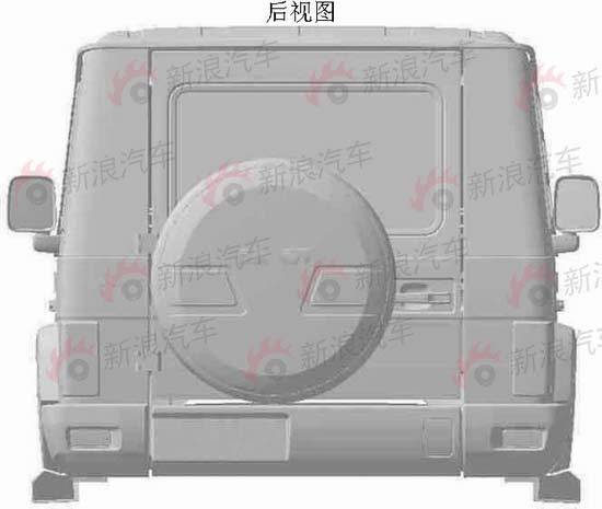 北汽B80越野车后视图