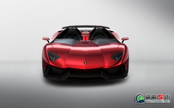 兰博基尼AVENTADOR_J