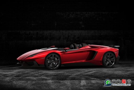 兰博基尼AVENTADOR_J