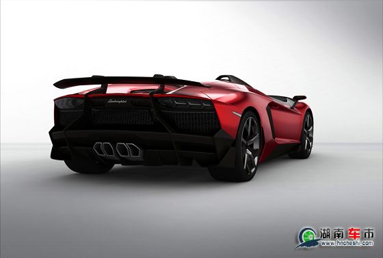兰博基尼AVENTADOR_J
