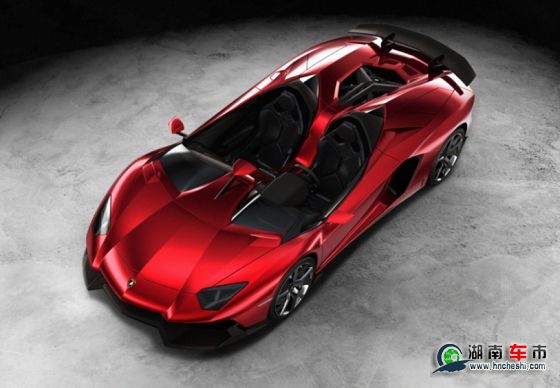 兰博基尼AVENTADOR_J