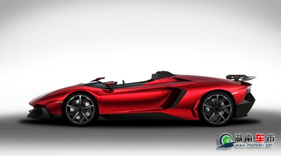 兰博基尼AVENTADOR_J