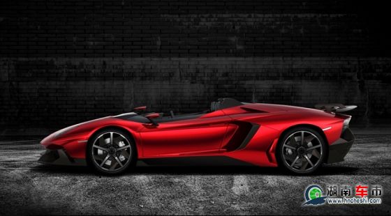 兰博基尼AVENTADOR_J