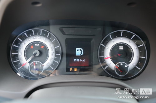 荣威950将于4月11日上市 三种动力组合