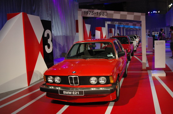 全新一代BMW 3系长沙上市 售价31.6-59.96万元